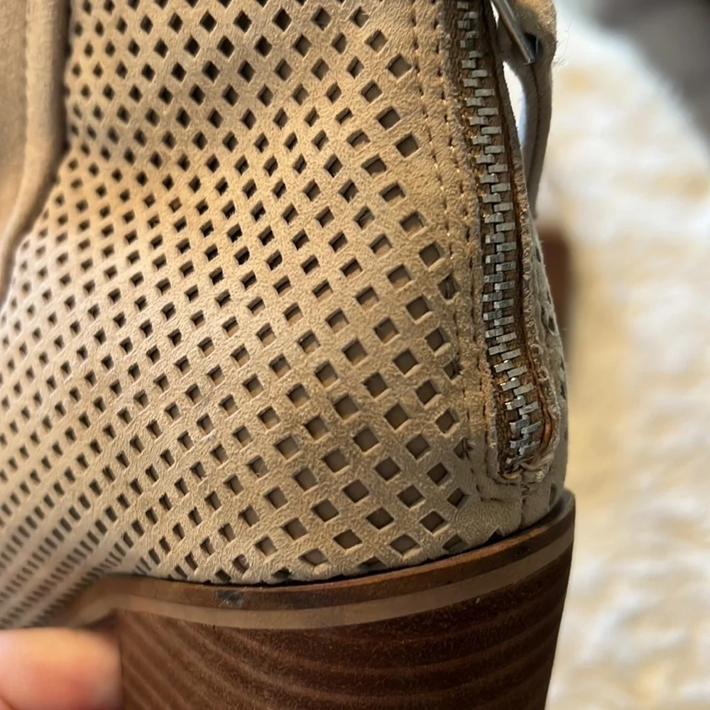 Steve Madden Heeled Bootie - Picture 3 of 4